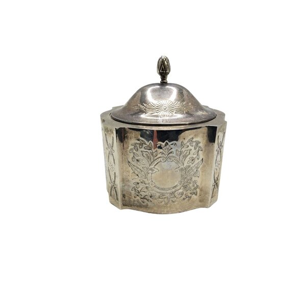 vintage silver plated ornately engraved red velvet lined jewely/trinket box - Picture 3 of 5